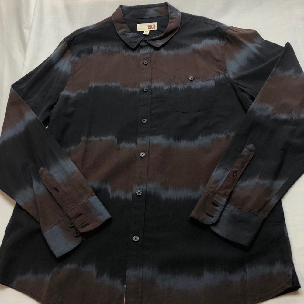 NWOT 1901 navy/maroon ikat print long-sleeve shirt